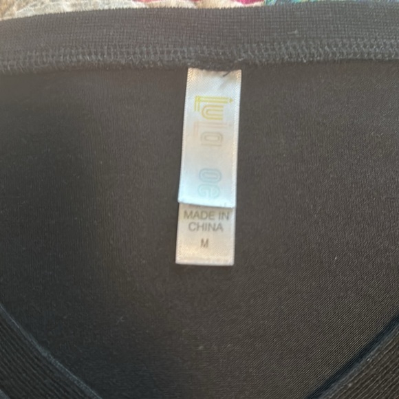 Lularoe Christy t - Picture 2 of 2